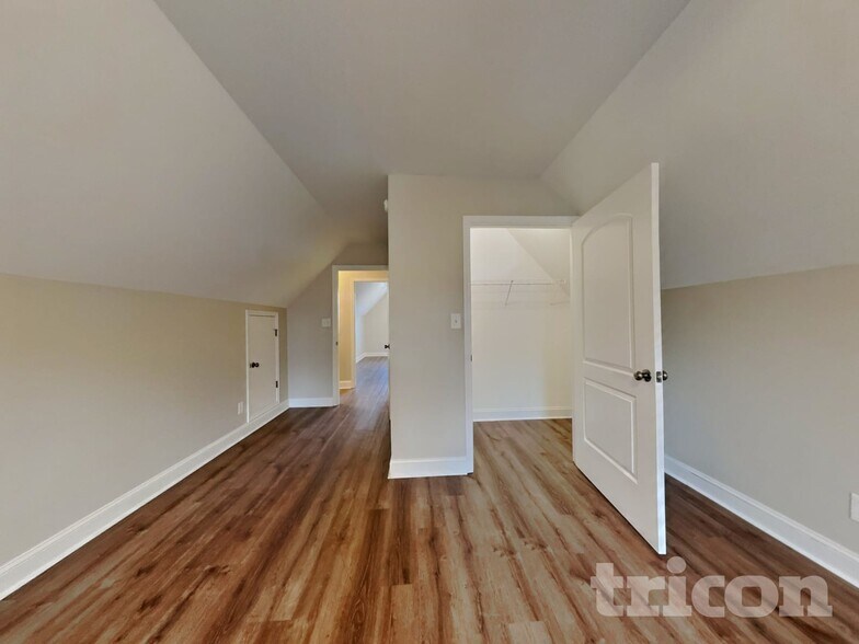 Building Photo - 6939 Prairie Grove Dr