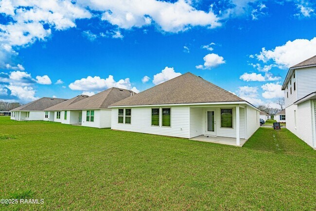 Building Photo - 521 Schooner Bay Dr