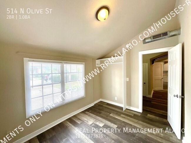 Building Photo - 514 N Olive St