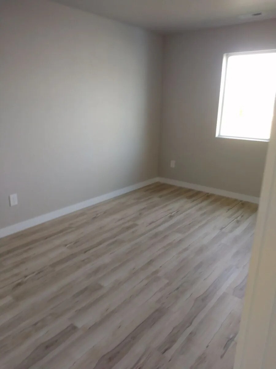 Building Photo - 2909 N Chronicle St