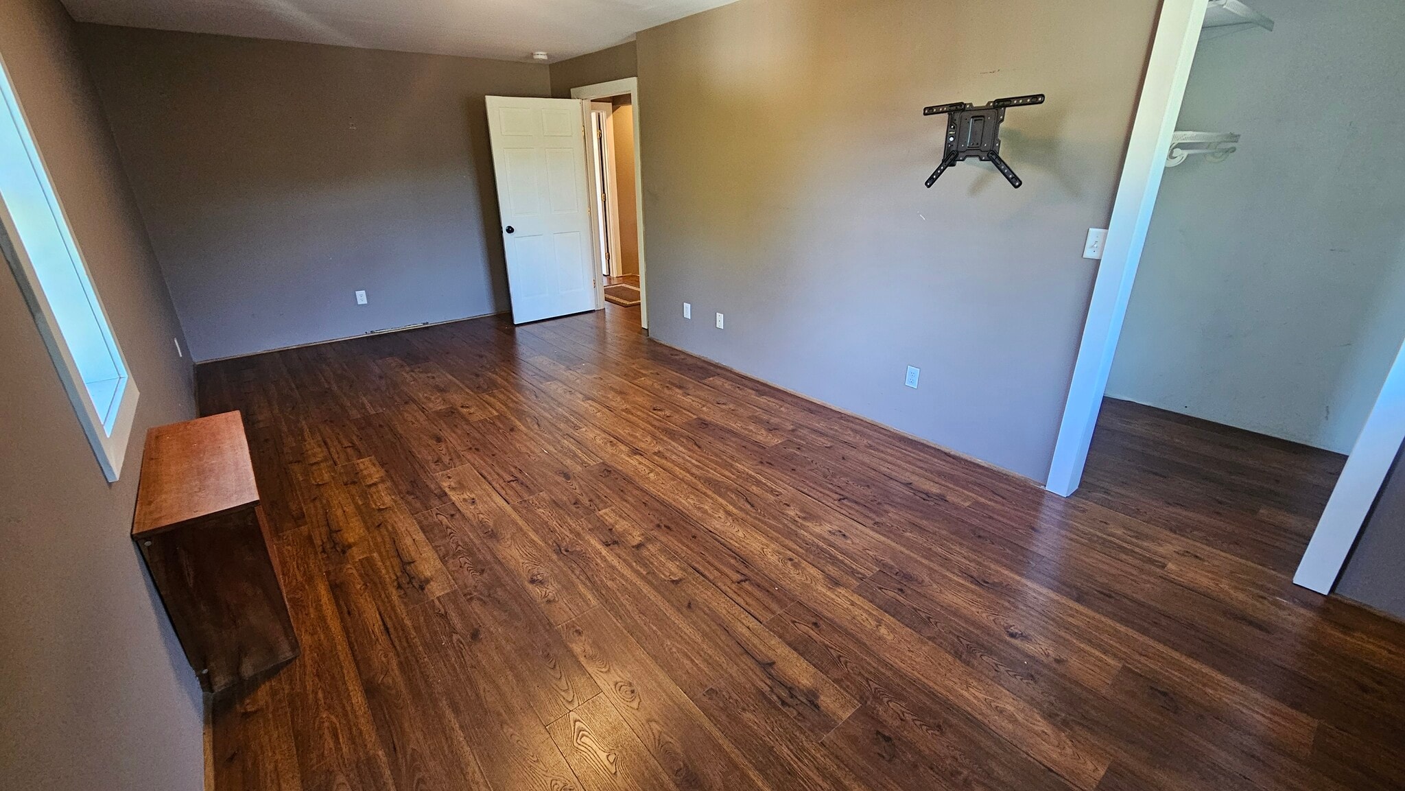 Building Photo - 35 Jackson St