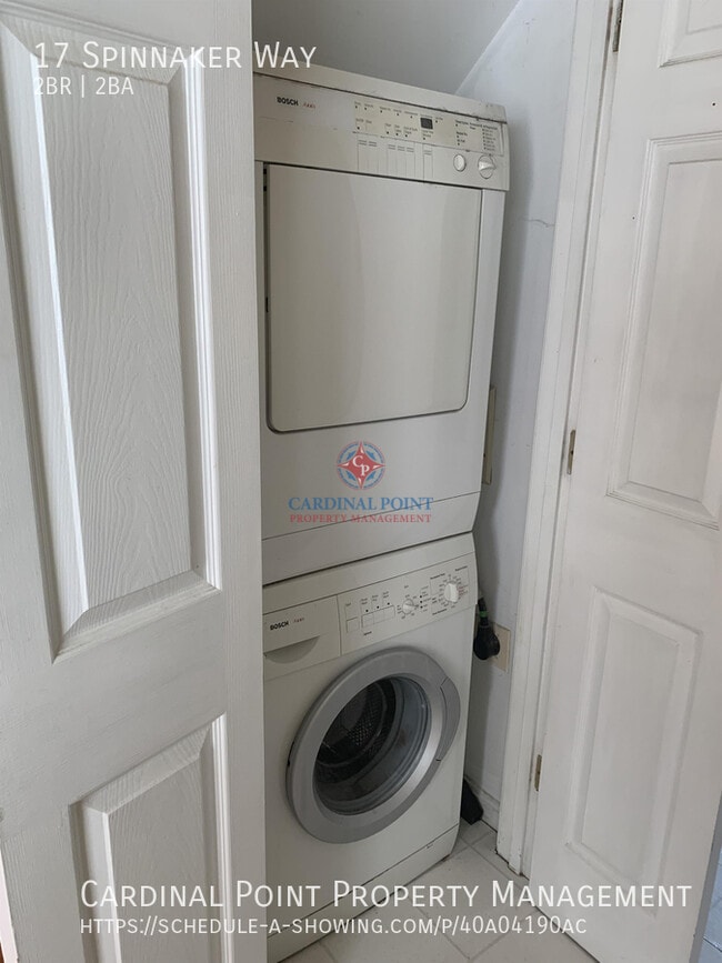 Building Photo - 17 Spinnaker Way