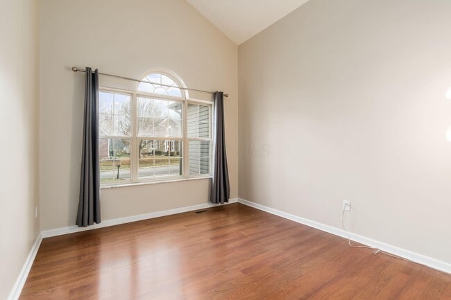 Building Photo - 7916 Bridge Crossing Ct