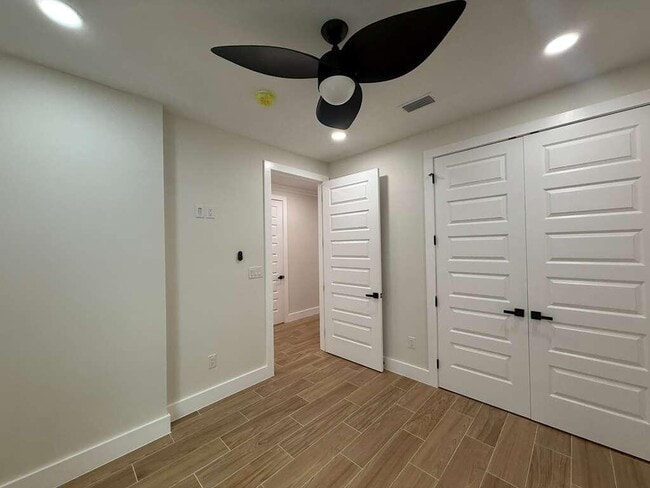 Building Photo - 361 County Line Rd