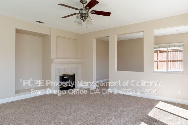 Building Photo - 44090 Terraza Ct