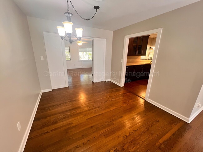 Building Photo - 2011 Howard Dr