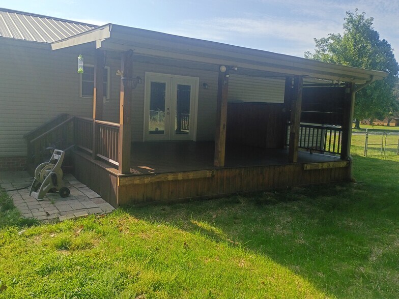 Back porch - 258 Barkley Cir