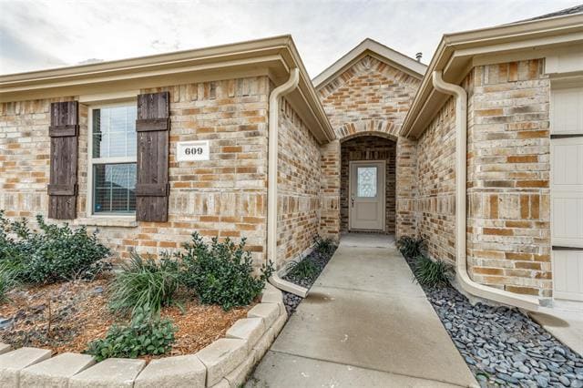 Building Photo - 609 Gallop Dr