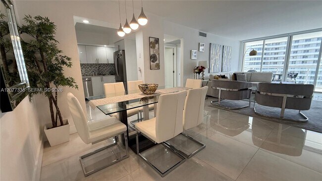 Building Photo - 5600 Collins Ave