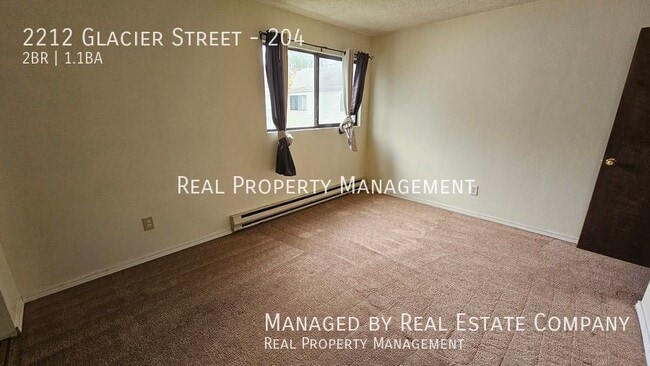 Building Photo - 2212 Glacier St