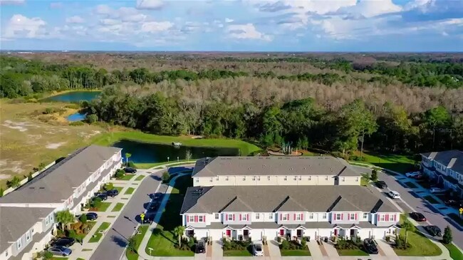 Building Photo - 1074 Amber Leaf Trail