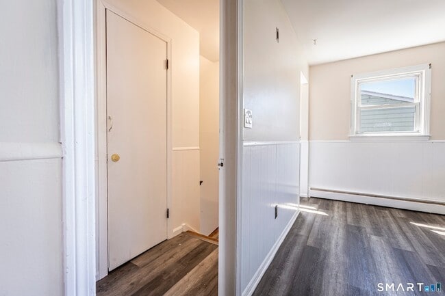 Building Photo - 117 Elizabeth Ann Dr