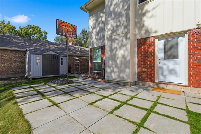 Building Photo - 616 Meadowbrook St