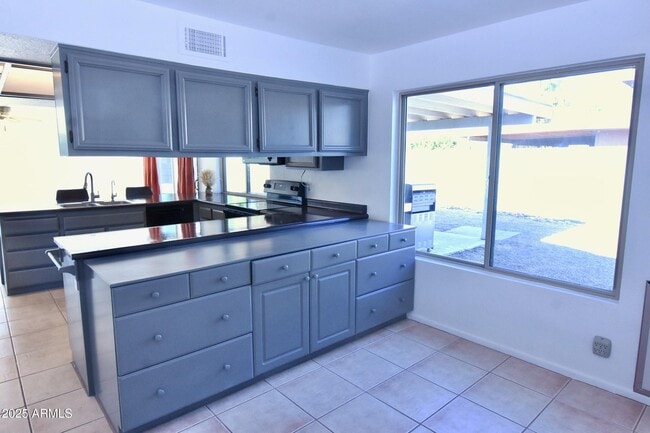 Building Photo - 16216 N 33rd Dr