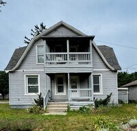 Building Photo - 2550 Crozier Ave