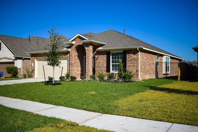 Building Photo - 29619 Yaupon Shore Dr