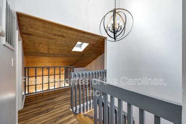 Building Photo - 26012 Misty Way Dr