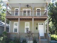 Building Photo - 523 E 31st St