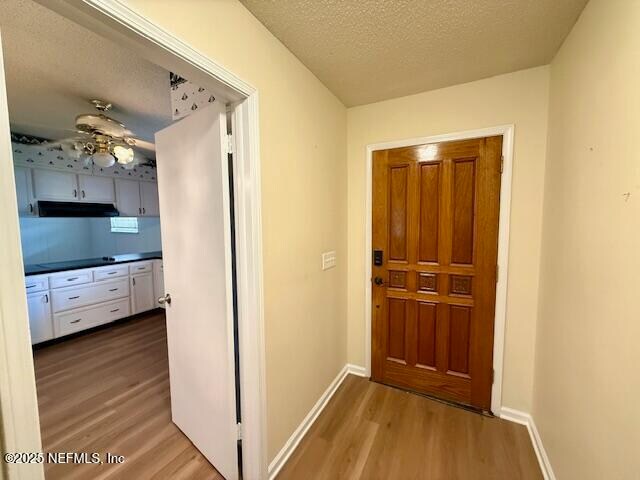 Building Photo - 5907 Gumwood Dr