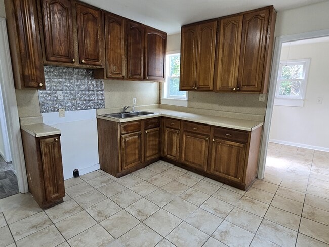 Building Photo - 720 83rd St S