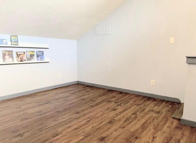 Building Photo - 12900 Walden Rd