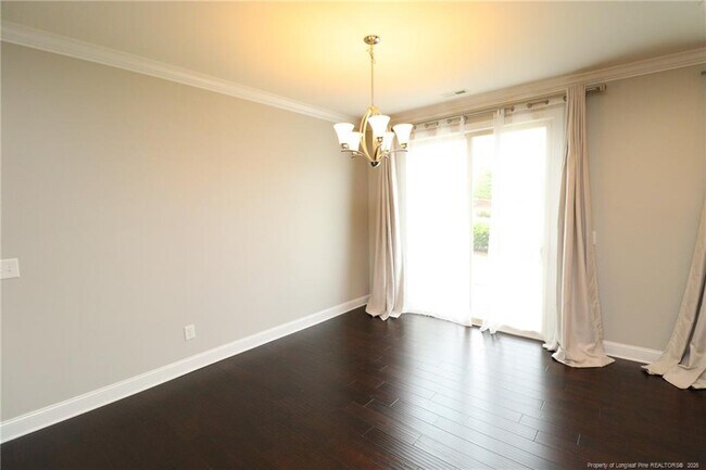 Building Photo - 410 Boscawen Ln