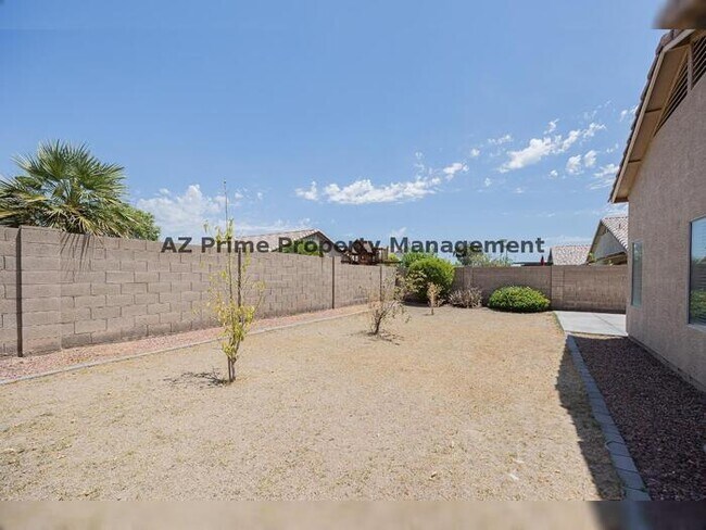 Building Photo - 13344 W Desert Ln