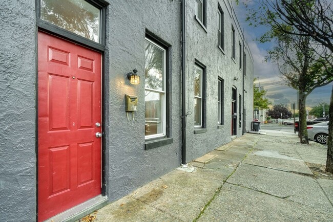 Building Photo - 1601 S Hanover St