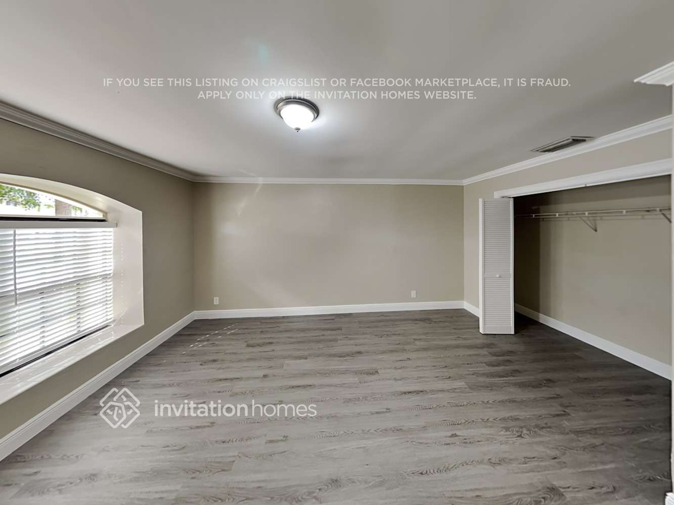Building Photo - 512 NW 38th Terrace
