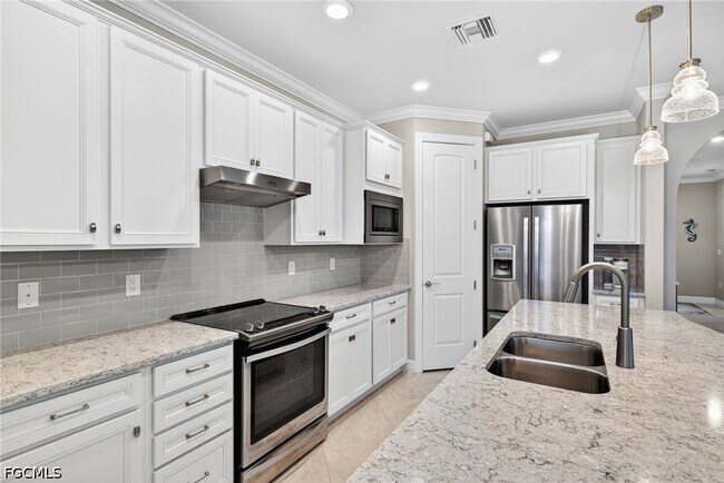 Building Photo - 11932 Bourke Pl