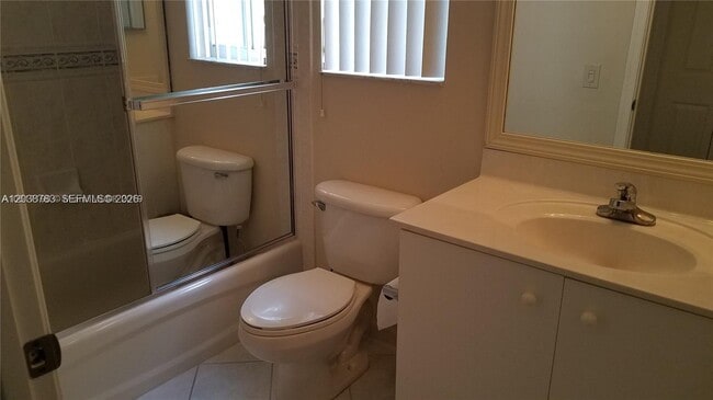 Building Photo - 1440 Canary Island Dr