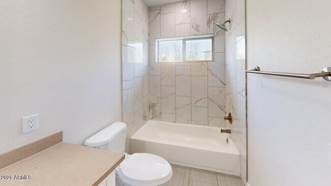Building Photo - 9160 N 67th Ave