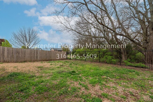 Building Photo - Beautiful 4 Bed 3 Bath in Andover School District!