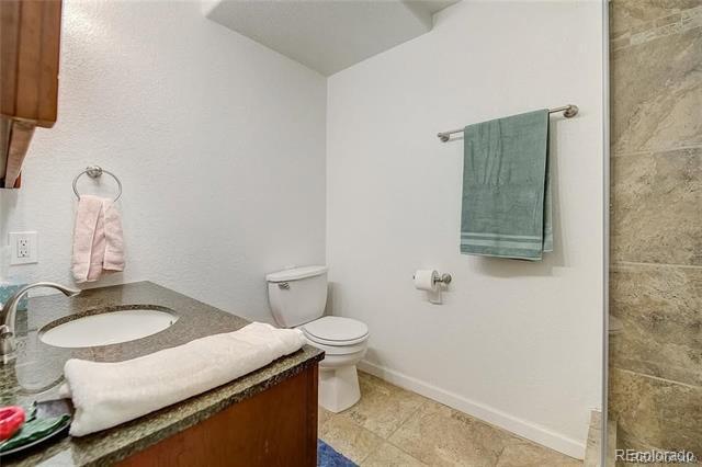 Building Photo - 1714 Foxfield Dr