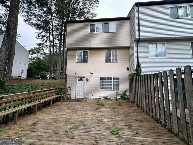 Building Photo - 1719 Cumberland Valley Dr SE