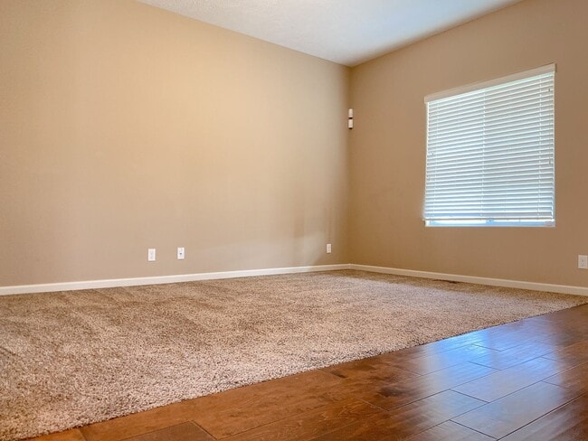 Building Photo - Move in Special. Beautiful & Nearly new SW Chalco area 4 bed Two Story.