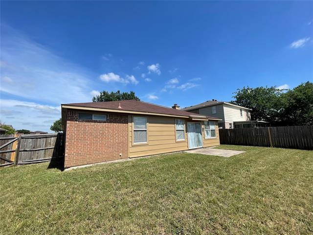 Building Photo - 1611 Columbia Dr