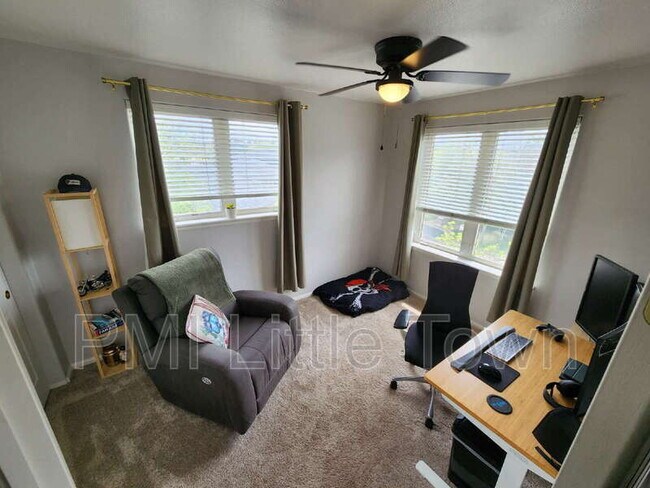 Building Photo - 2773 W Riverwalk Cir