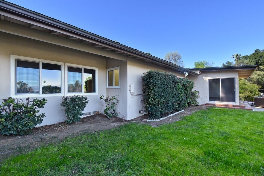 Building Photo - 16940 Adlon Rd