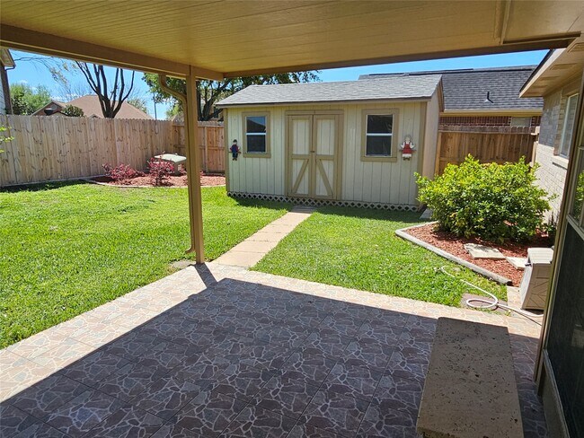 Building Photo - 9506 Rustic Gate Rd