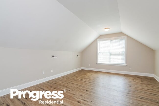 Building Photo - 253 Keller Dr