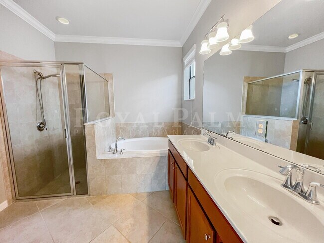 Building Photo - Spacious 4 Bedroom Home for Rent in Fort Myers!