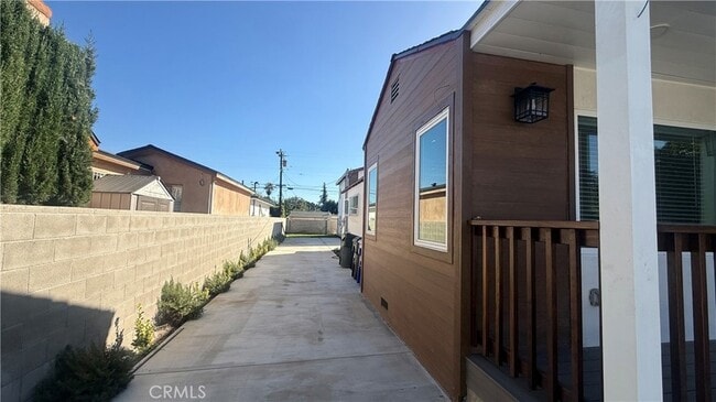 Building Photo - 3344 Brandon St