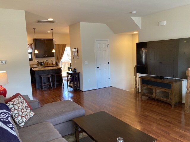 Living Room w Powder Room - 2204 Mallard Landing Dr