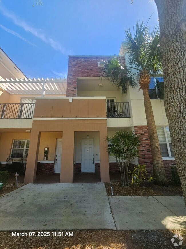 Building Photo - Discover the perfect blend of comfort and ...