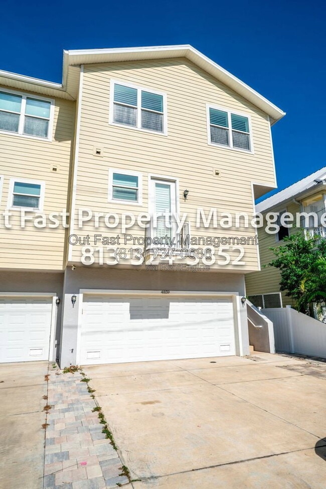 Building Photo - 4859 W Prescott St