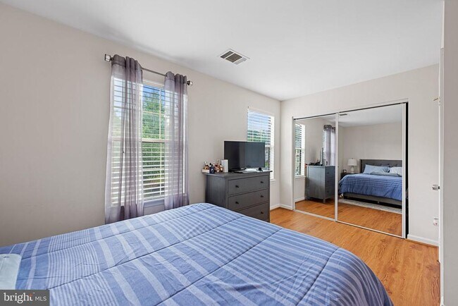 Building Photo - 15226 Wentwood Ln