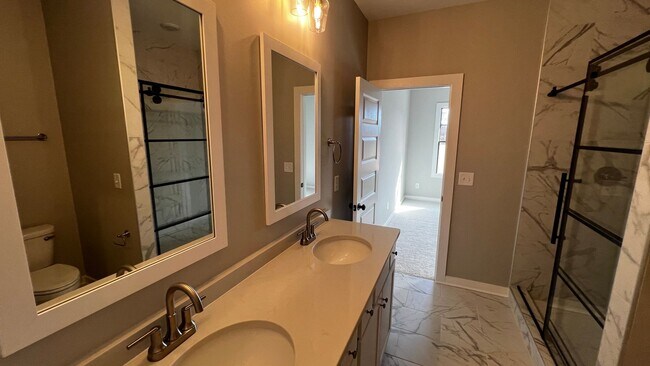 Building Photo - Luxury 3BR/3BA Townhome in Spain Park School District – Available Now