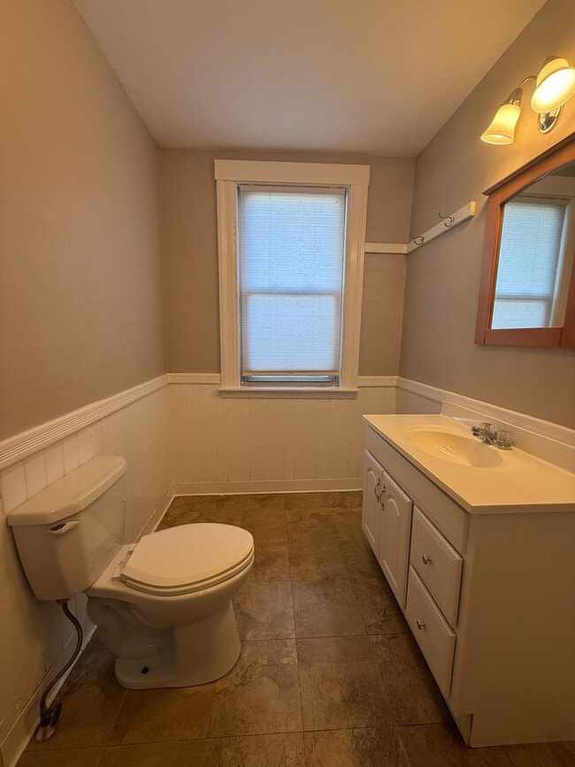 Building Photo - 1-7 Glenwood Ave.