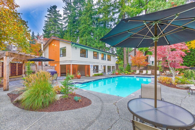 Building Photo - Alderwood Park